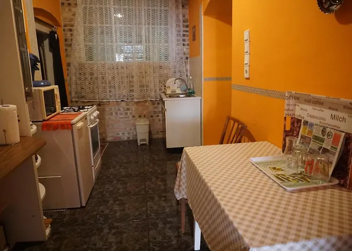 Piri Vendeghaz Pensiune Hajduboszormeny
